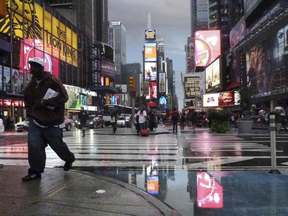 Times Square in the Rain | Shutterbug